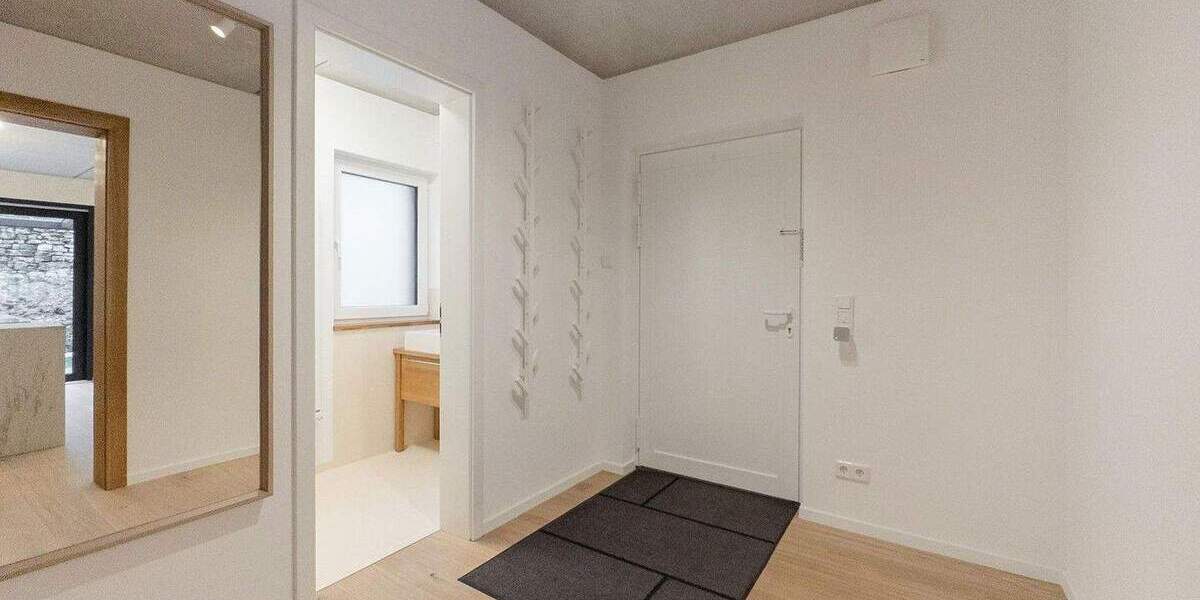 Einfamilienhaus Würzburg Heidingsfeld - 8 Zimmer, 215 m&sup2;, 1.095.000&euro; | Angebot:25820156