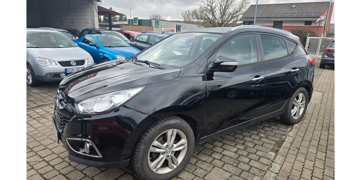 Hyundai ix35 320.000 km 4.900 &euro; Randersacker 97236