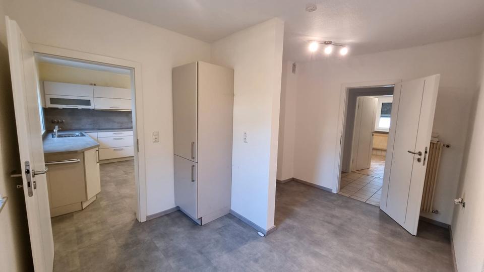 Mehrfamilienhaus, Wohnhaus Arnstein - 10 Zimmer, 260 m&sup2;, 500.000&euro; | Angebot:26609225