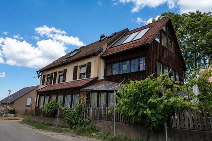 Haus Ippesheim - 9 Zimmer, 242 m&sup2;, 549.000&euro; | Angebot:26975756