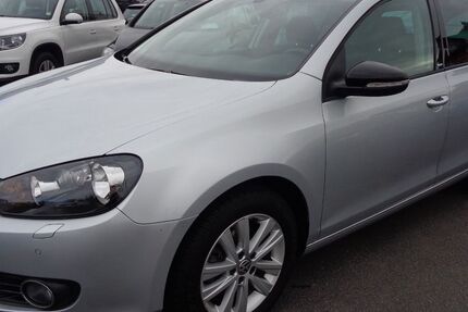 VW Golf 41.000 km 9.950 € Tauberbischofsheim 97941