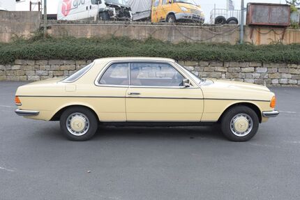 Mercedes-Benz CE 280 145.000 km 17.990 &euro; Kleinrinderfeld 97271