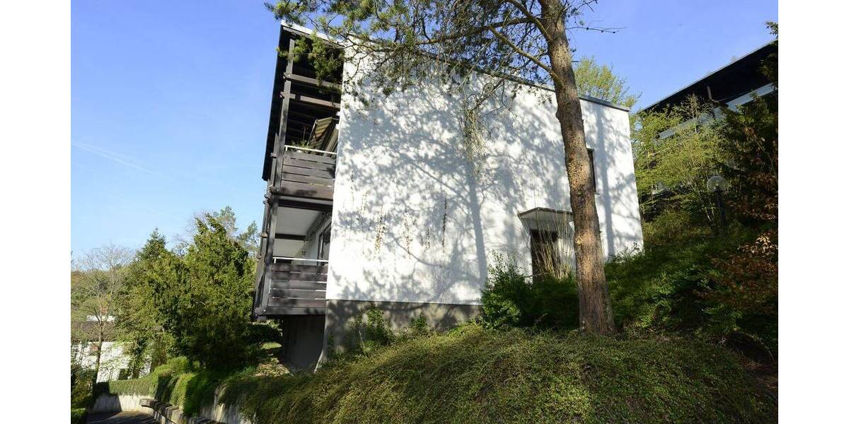 Etagenwohnung Würzburg Steinbachtal - 3 Zimmer, 90 m&sup2;, 360.000&euro; | Angebot:26723980