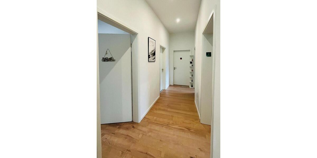 Etagenwohnung Greußenheim - 4 Zimmer, 144 m&sup2;, 410.000&euro; | Angebot:26126574