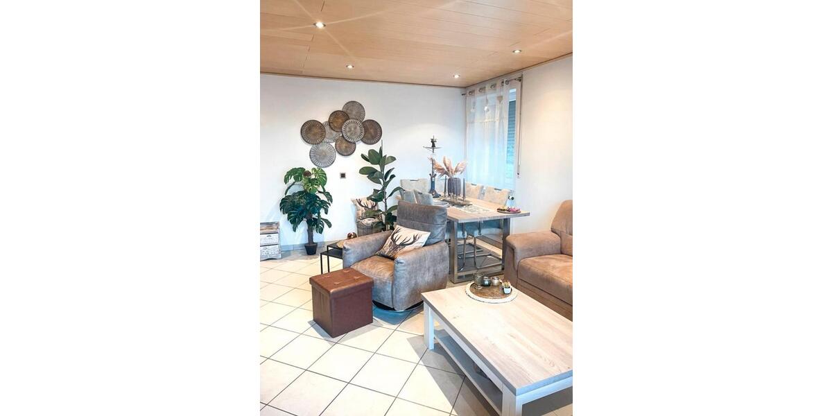 Erdgeschoßwohnung Erlenbach bei Marktheidenfeld - 4 Zimmer, 95 m&sup2;, 239.000&euro; | Angebot:25046100