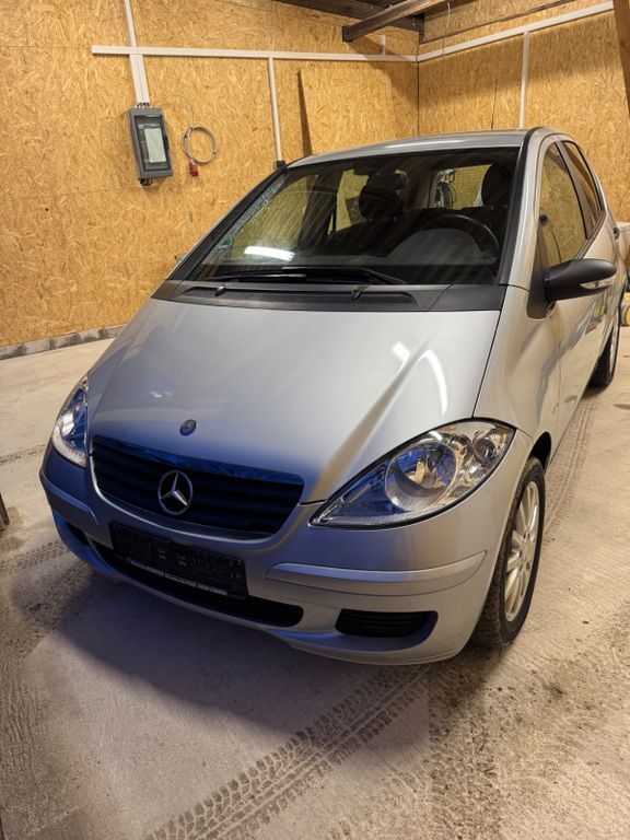 Mercedes-Benz A 170 146.587 km 1.650 € Roden 97849