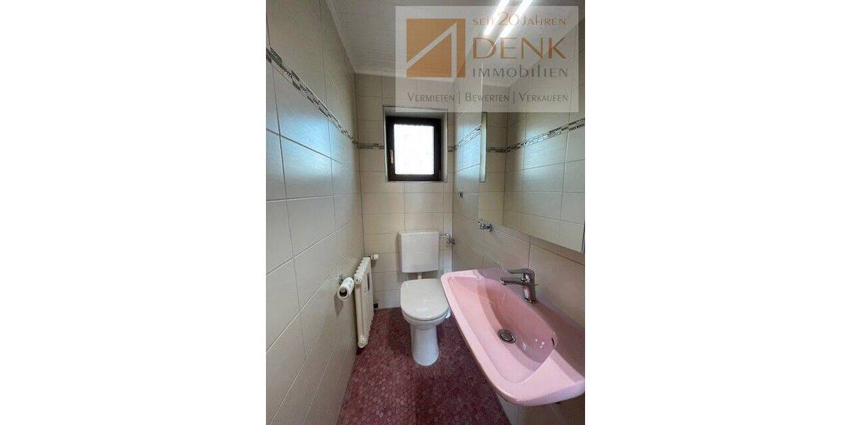 Etagenwohnung Buchbrunn - 5 Zimmer, 120 m&sup2;, 1.140&euro; | Angebot:26894209