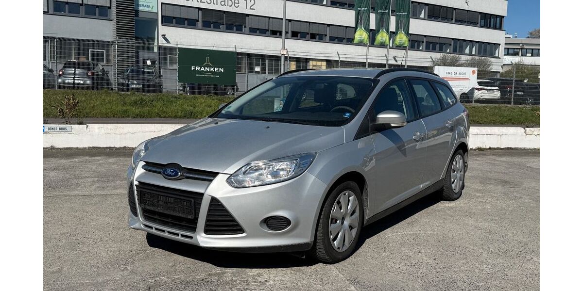 Ford Focus 323.983 km 2.490 &euro; Würzburg 97076