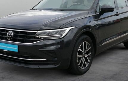 VW Tiguan 98.900 km 27.370 € Kreuzwertheim 97892