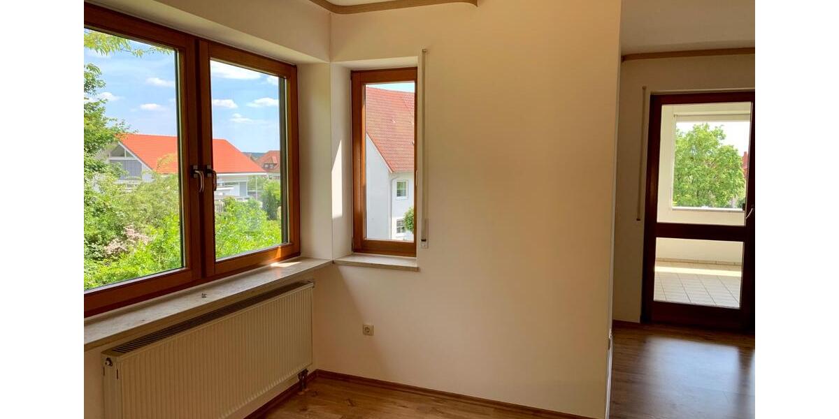 Etagenwohnung Volkach - 3 Zimmer, 91 m&sup2;, 335.000&euro; | Angebot:27208383