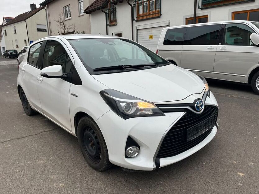 Yaris