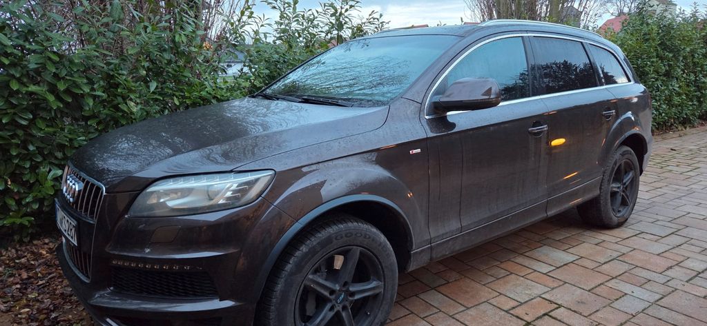 Audi Q7 198.000 km 14.900 € Kleinlangheim 97355