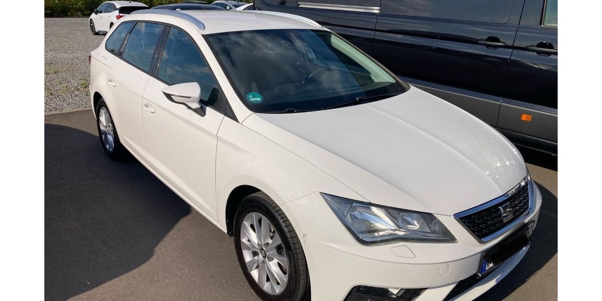 Seat Leon 144.000 km 9.800 &euro; Würzburg 97082