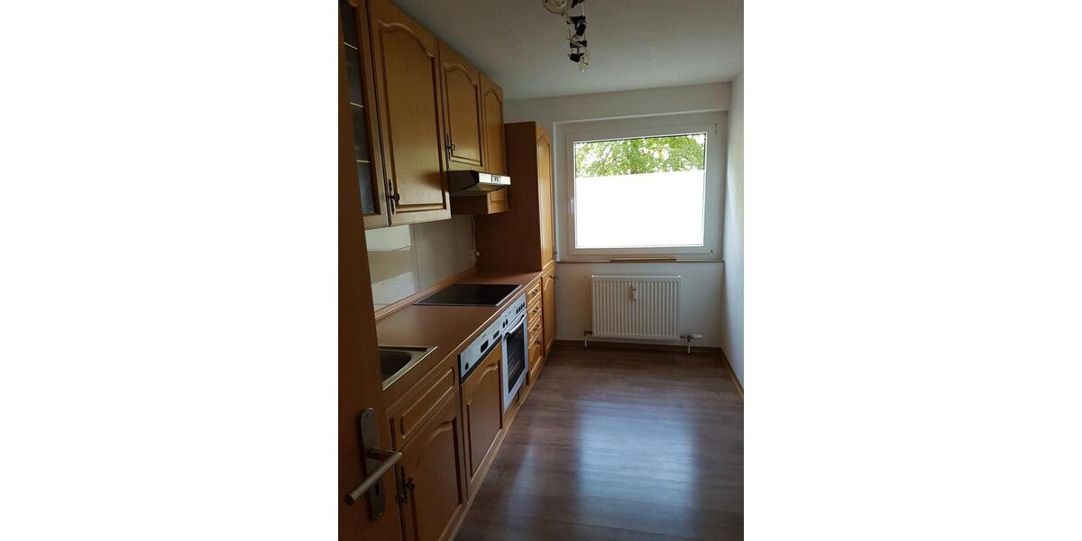 Erdgeschoßwohnung Würzburg Heuchelhof - 3 Zimmer, 80 m&sup2;, 299.000&euro; | Angebot:26194652