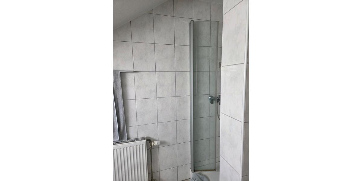 Dachgeschoßwohnung Marktsteft - 3 Zimmer, 96 m&sup2;, 885&euro; | Angebot:26478225