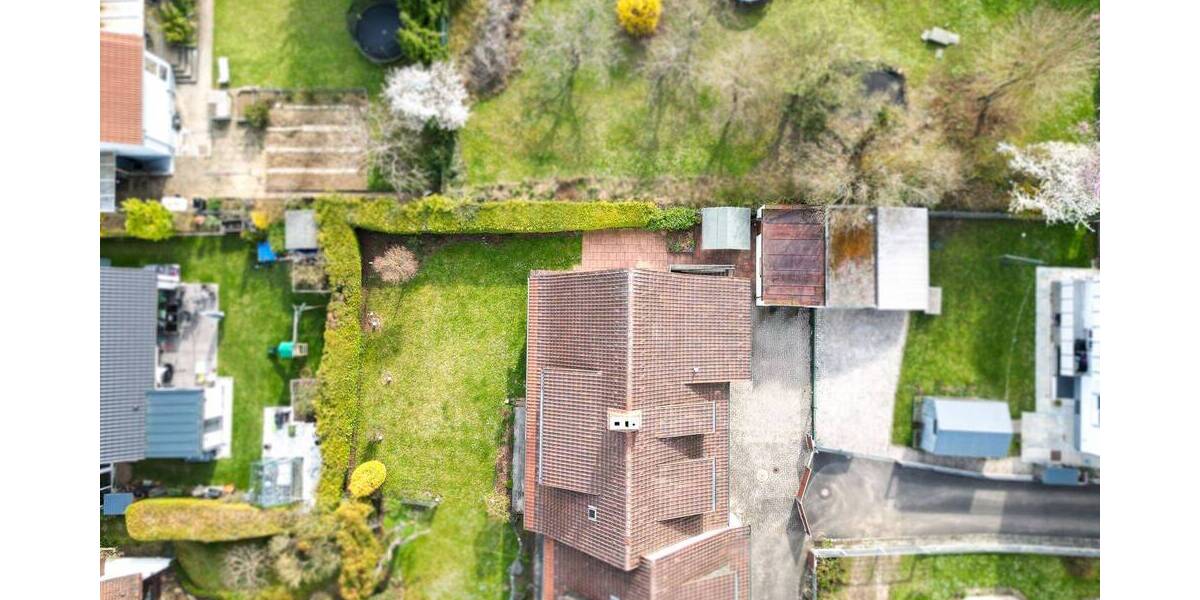 Doppelhaushälfte Höchberg - 7 Zimmer, 126 m&sup2;, 445.000&euro; | Angebot:26569710