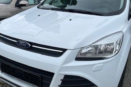 Ford Kuga 83.336 km 10.900 € Tauberbischofsheim 97941