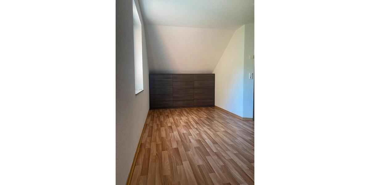 Dachgeschoßwohnung Triefenstein - 2 Zimmer, 58 m&sup2;, 890&euro; | Angebot:26617103