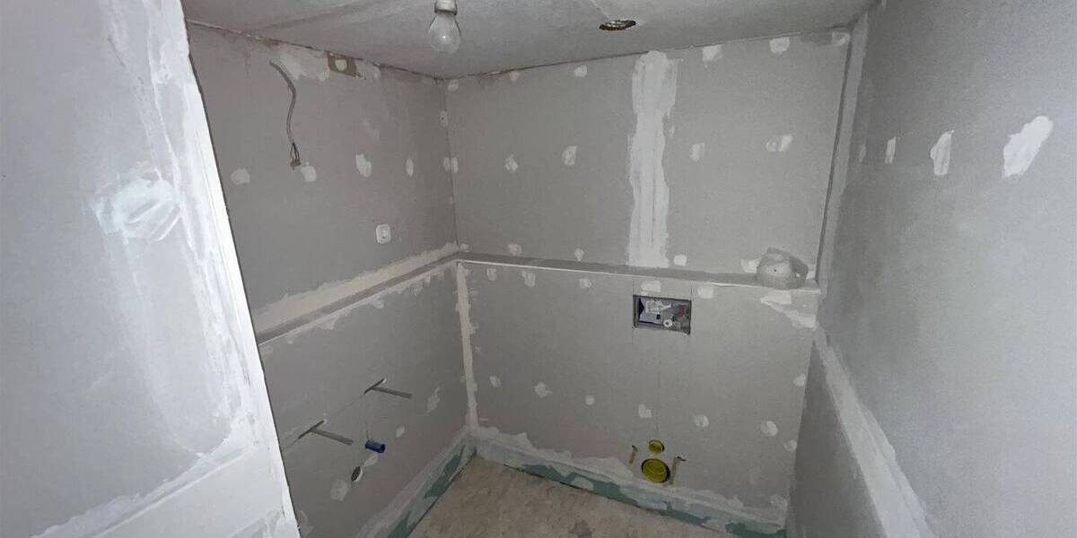 Mehrfamilienhaus, Wohnhaus Tauberbischofsheim - 8 Zimmer, 300 m&sup2;, 192.500&euro; | Angebot:25706844