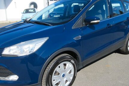 Ford Kuga 63.600 km 9.900 &euro; Tauberbischofsheim 97941