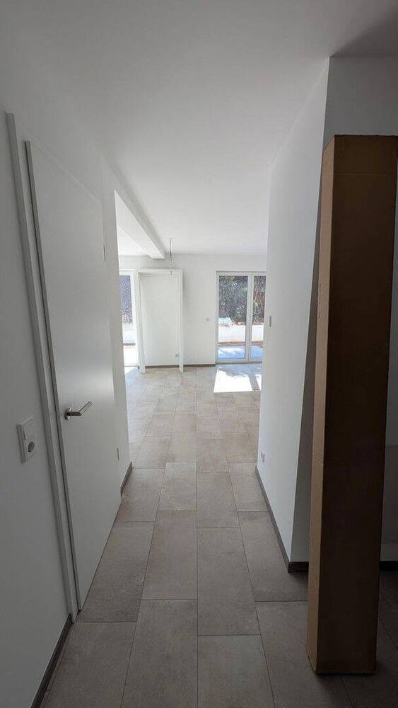 Tolle NeubauWohnung mit Terrasse, Garten und Wallbox - Erstbezug in ruhiger Lage von Würzburg