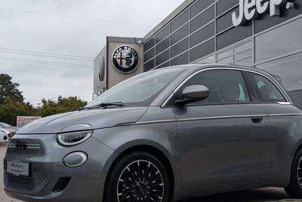 Fiat 500e 29.929 km 23.980 &euro; Würzburg 97076