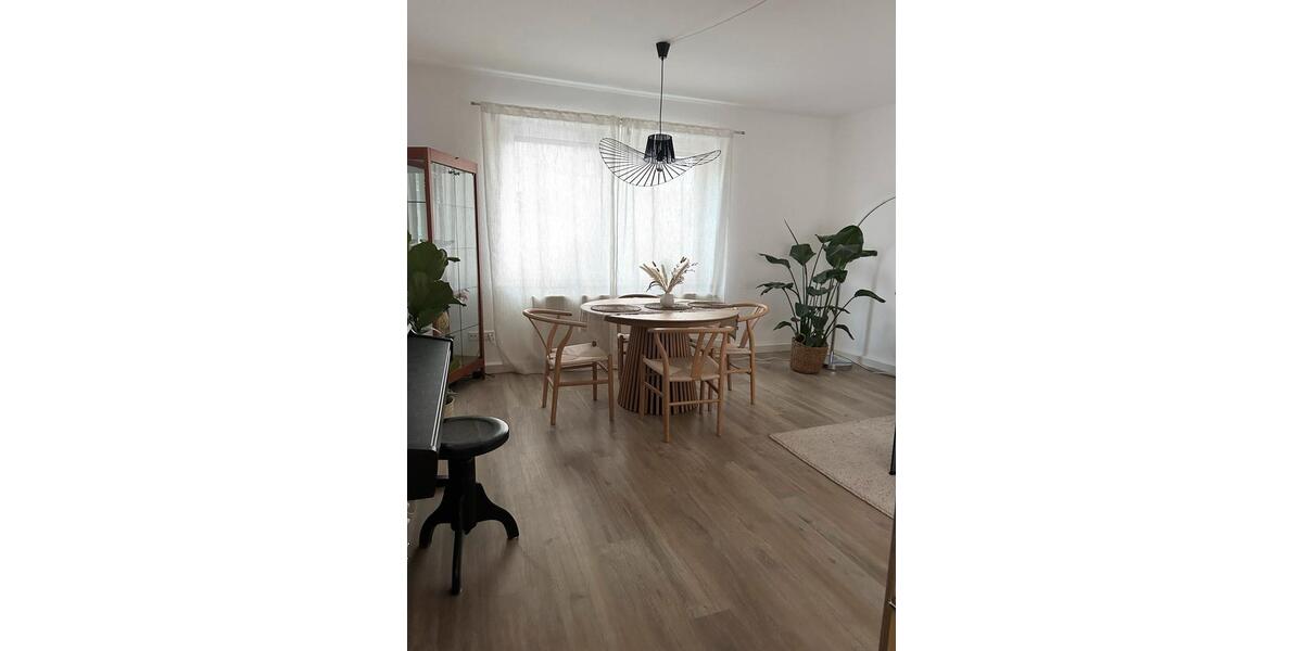 Etagenwohnung Würzburg - 3 Zimmer, 75 m&sup2;, 1.295&euro; | Angebot:25293607