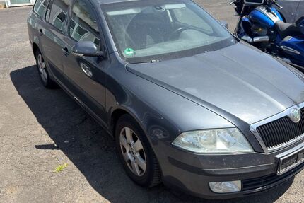 Skoda Octavia 308.000 km 700 &euro; Estenfeld 97230
