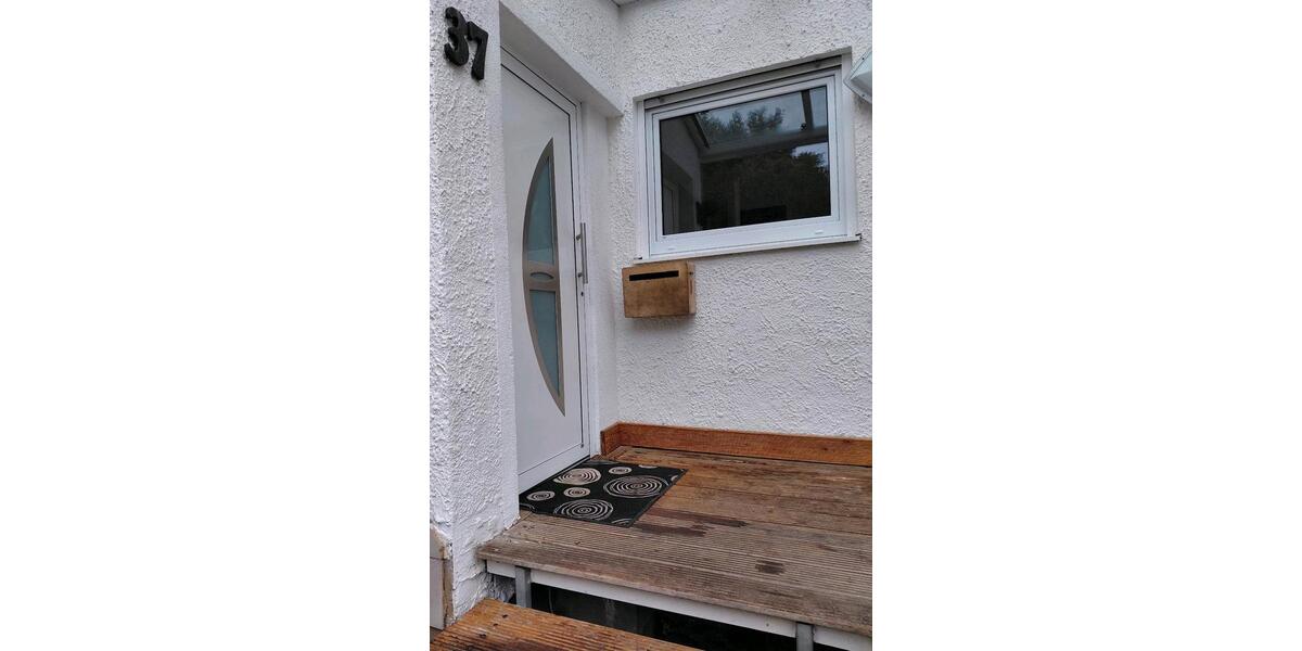 Reiheneckhaus in ruhiger Lage 6 zimmer