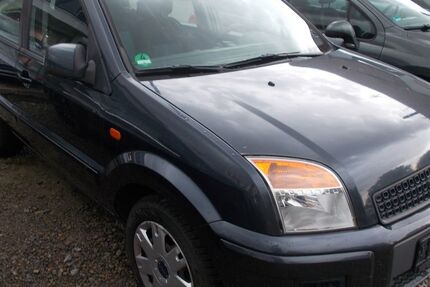 Ford Fusion 127.678 km 3.900 &euro; Kitzingen 97318