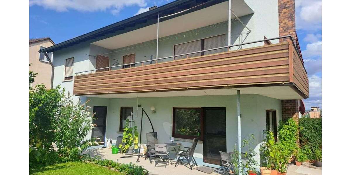 Haus zum Kaufen in Ochsenfurt 450.000 € 226 m² 8 zimmer