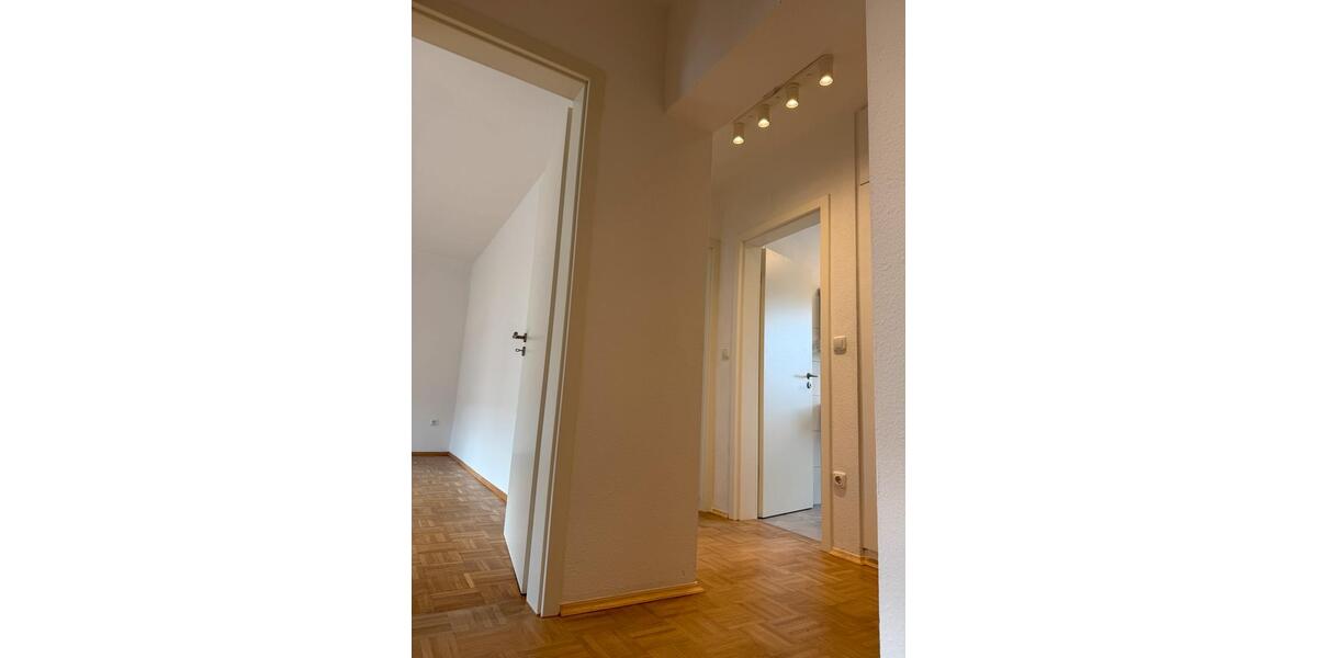 Etagenwohnung Würzburg Sanderau - 2 Zimmer, 62 m&sup2;, 1.190&euro; | Angebot:26249112