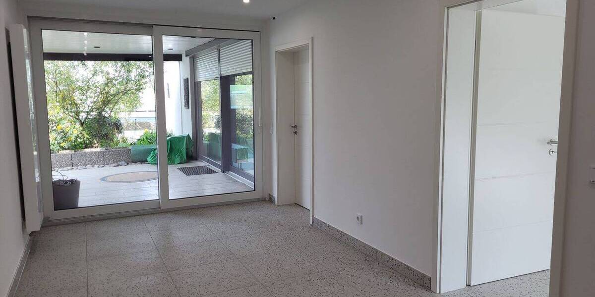 Etagenwohnung Würzburg Lindleinsmühle - 4 Zimmer, 170 m&sup2;, 2.500&euro; | Angebot:26343936