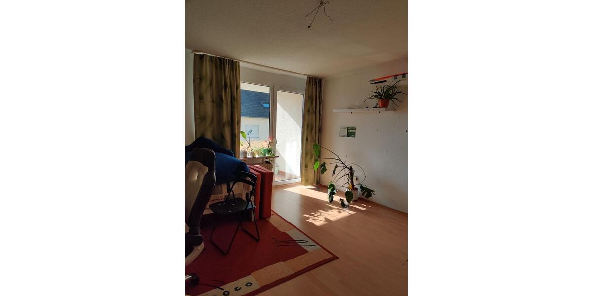 Etagenwohnung Gerbrunn - 1 Zimmer, 30 m&sup2;, 460&euro; | Angebot:25402263