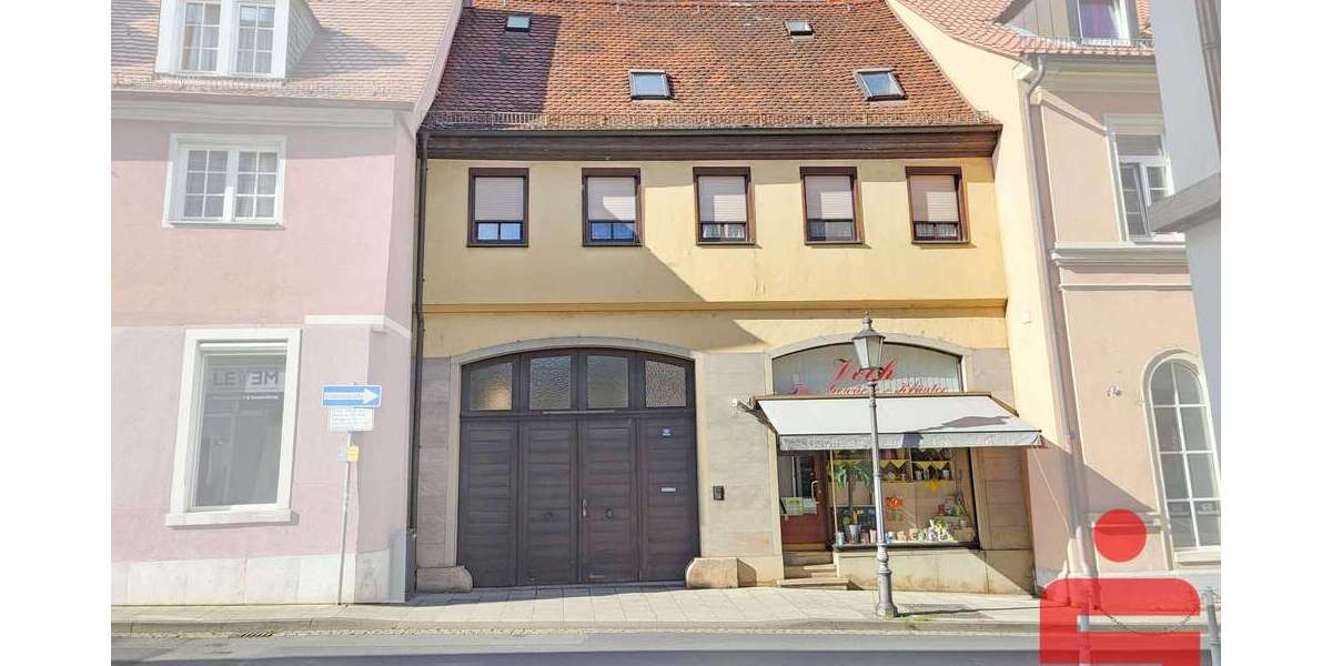 Einfamilienhaus Kitzingen - 6 Zimmer, 200 m&sup2;, 290.000&euro; | Angebot:24678193