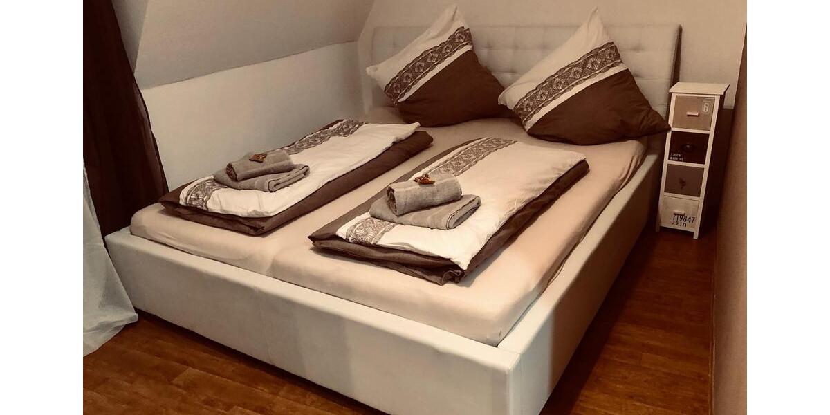 Komplett möblierte und ausgestattete Zweizimmerwohnung Altstadt 2 zimmer