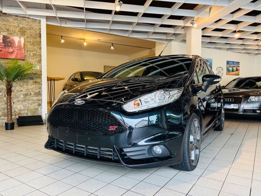 Ford Fiesta 177.500 km 6.980 € Schwanfeld 97523