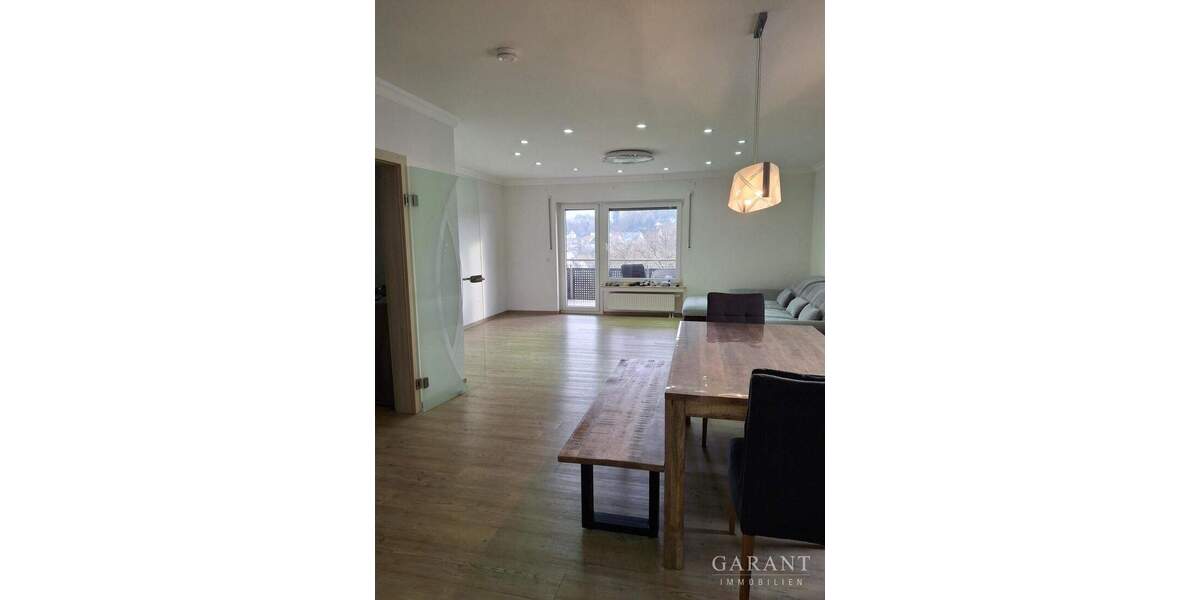 Koffer packen, einziehen, fertig... 4 zimmer