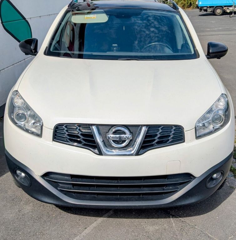 Nissan Qashqai 172.000 km 9.499 € Margetshöchheim 97276