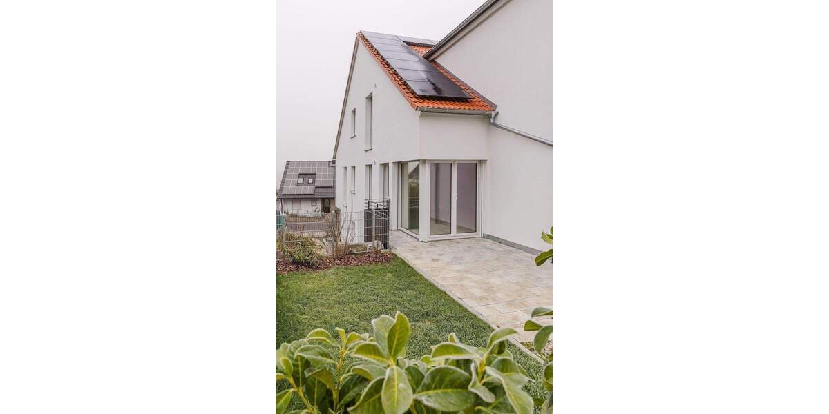 Etagenwohnung Erlabrunn - 3 Zimmer, 89 m&sup2;, 449.000&euro; | Angebot:24989501