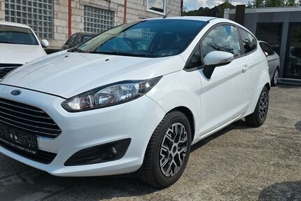 Ford Fiesta 63.000 km 6.990 &euro; Würzburg 97076