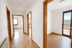 Ruhig wohnen, stadtnah leben – 2-Zimmer-Wohnung mit Dachloggia und Tiefgaragenstellplatz - Etagenwohnung würzburg Versbach | Angebot:27144301