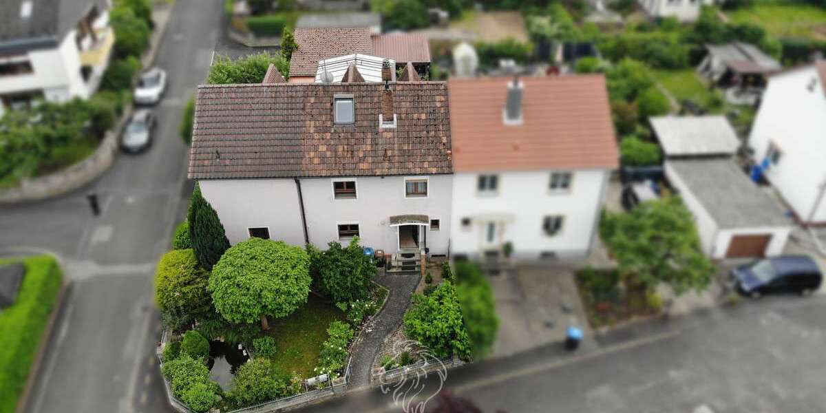 Einfamilienhaus Volkach - 8 Zimmer, 185 m&sup2;, 357.000&euro; | Angebot:25498225