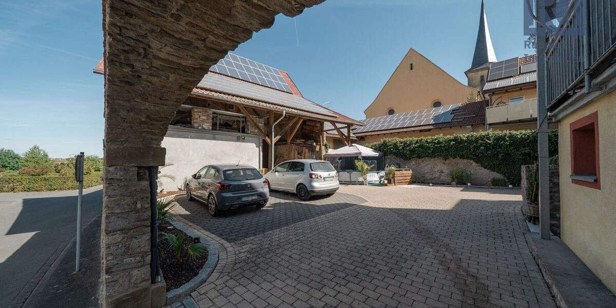 Etagenwohnung Oberpleichfeld - 4 Zimmer, 99 m&sup2;, 242.000&euro; | Angebot:25666651