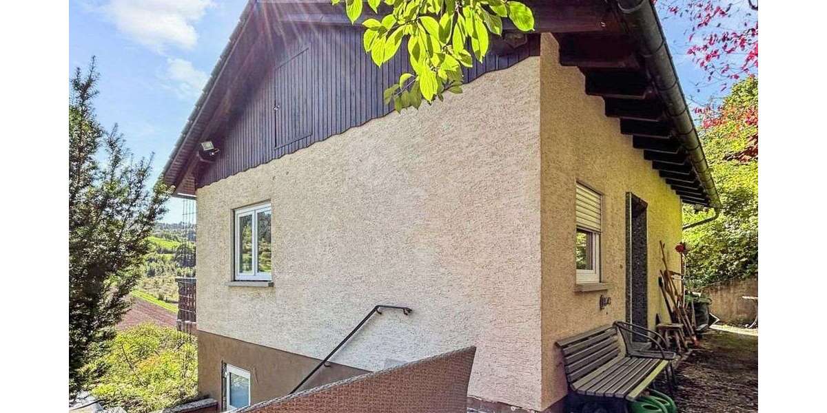 Haus zum Kaufen in Leinach 140.000 € 49.55 m² 2 zimmer