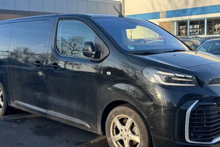 Toyota Proace (Verso) 20.000 km 55.000 € Würzburg 97076