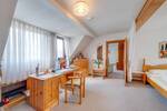 Mehrfamilienhaus, Wohnhaus Kitzingen - 6 Zimmer, 114 m&sup2;, 250.000&euro; | Angebot:26869192