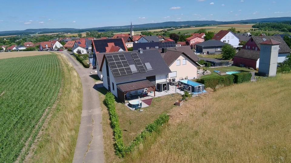Einfamilienhaus Prichsenstadt - 3 Zimmer, 135 m&sup2;, 500.000&euro; | Angebot:26835407