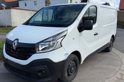 Renault Trafic 184.654 km 5.499 &euro; Essleben 97440