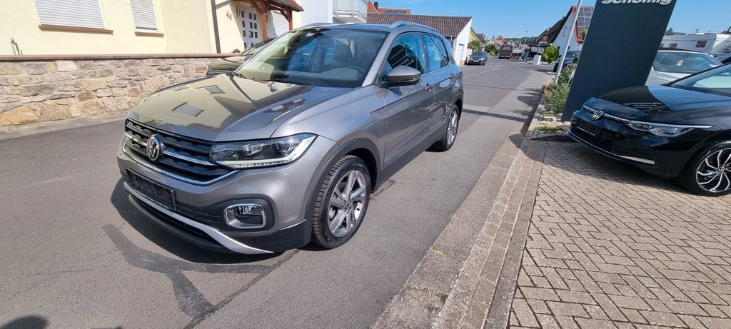 VW T-Cross 41.000 km 17.990 &euro; Stammheim 97509